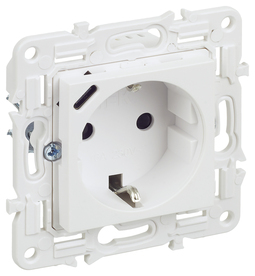 SKANDY Роз. с з/к/ш 16А с USB C 18Вт SK-R17W арк. бел. IEK